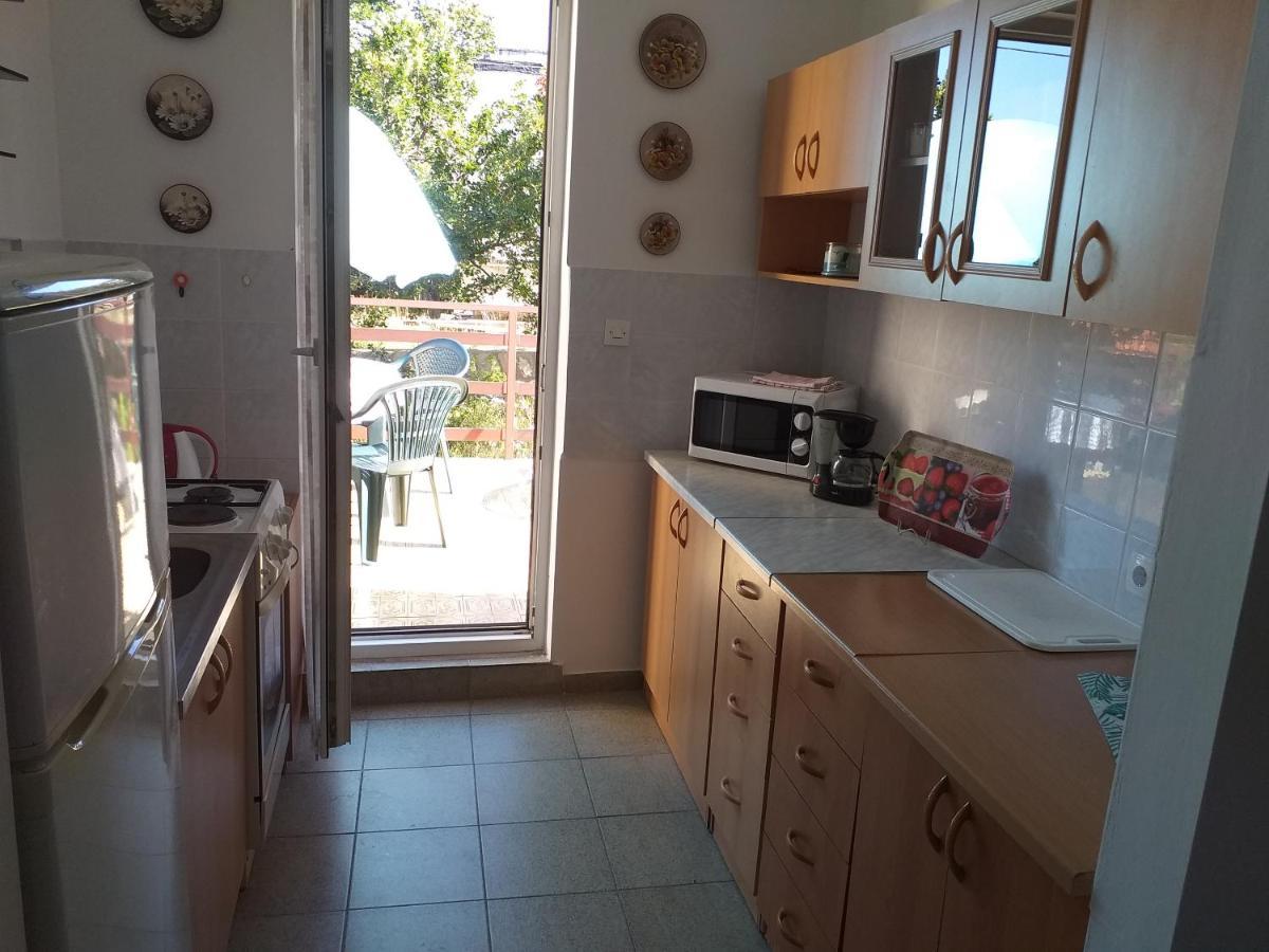 Beachfront House Nada - Happy Rentals 卡尔卢巴格 外观 照片