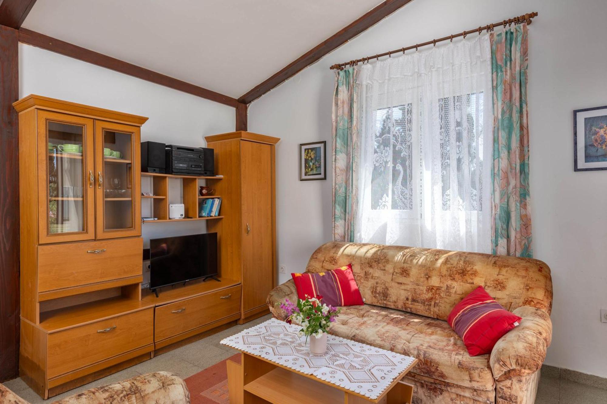 Beachfront House Nada - Happy Rentals 卡尔卢巴格 外观 照片