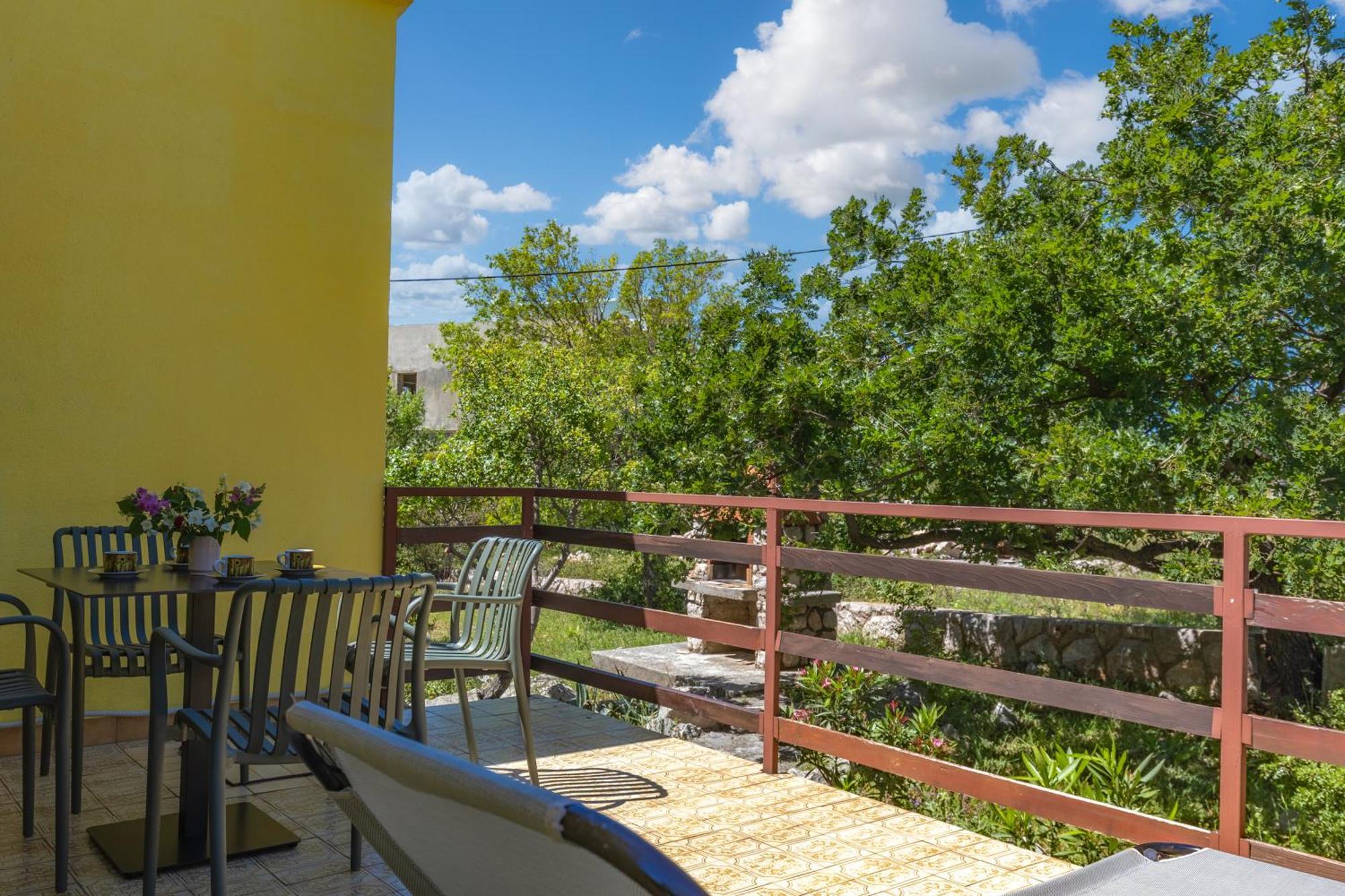 Beachfront House Nada - Happy Rentals 卡尔卢巴格 外观 照片